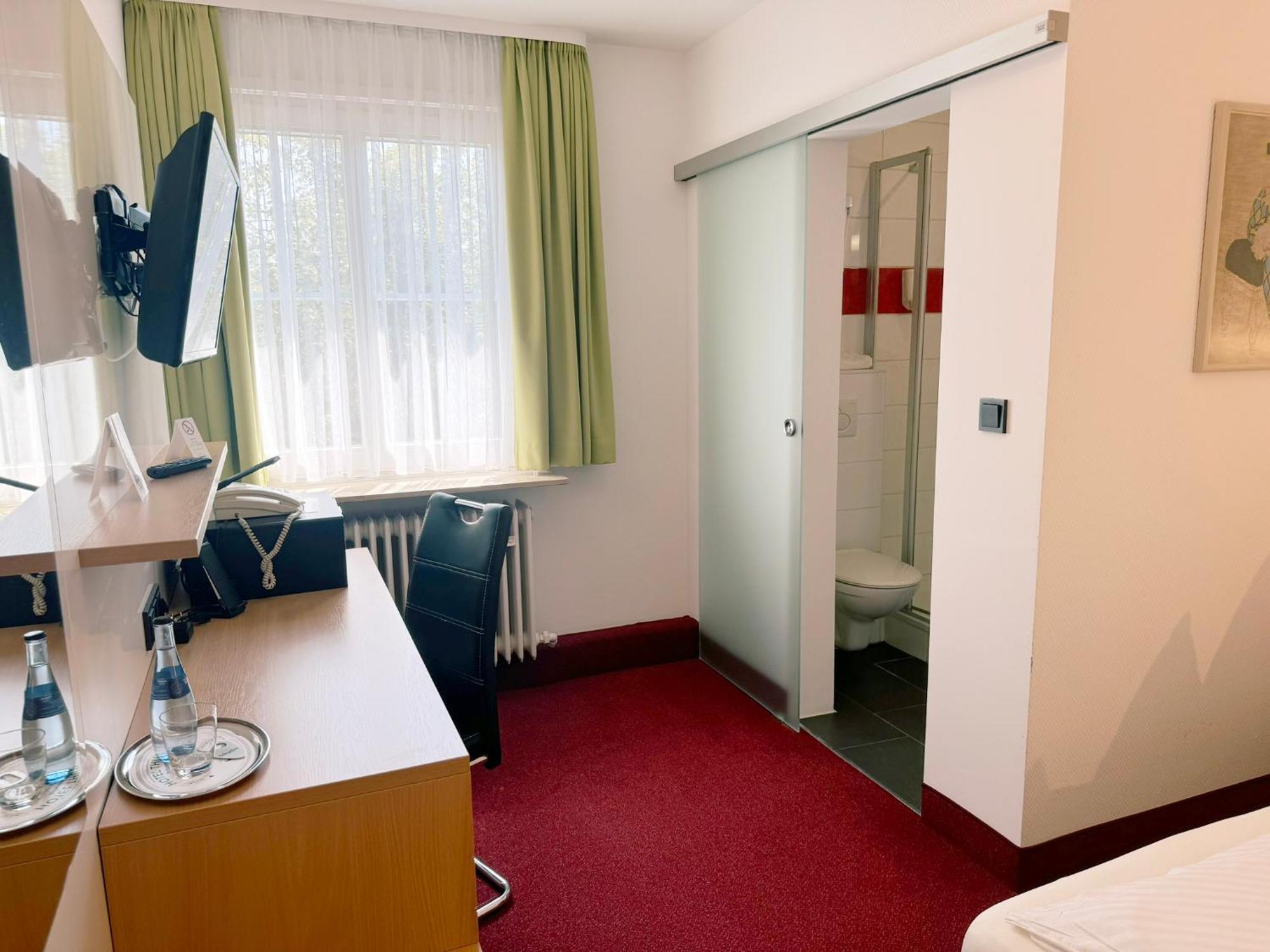 Hotel Restaurant Thum بالينغن المظهر الخارجي الصورة